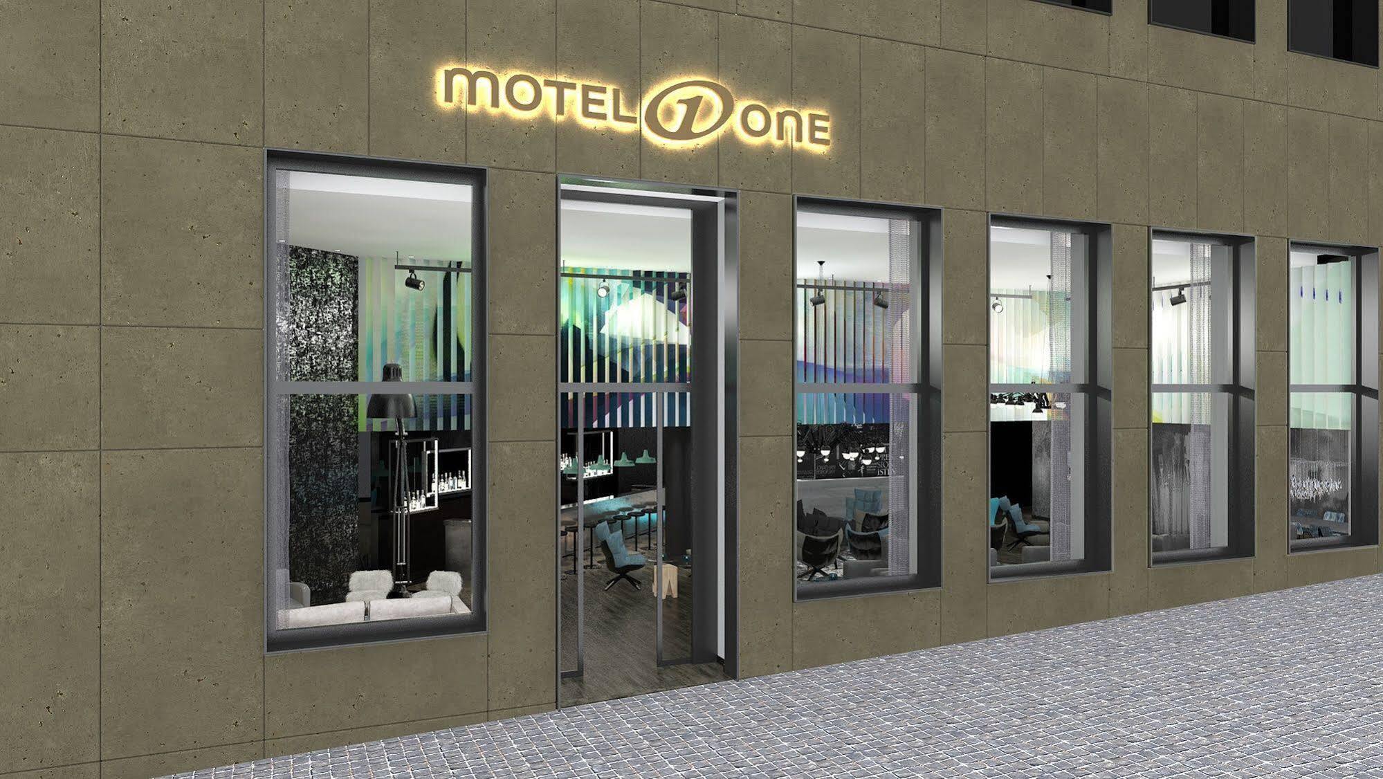 Motel One Basilea Esterno foto