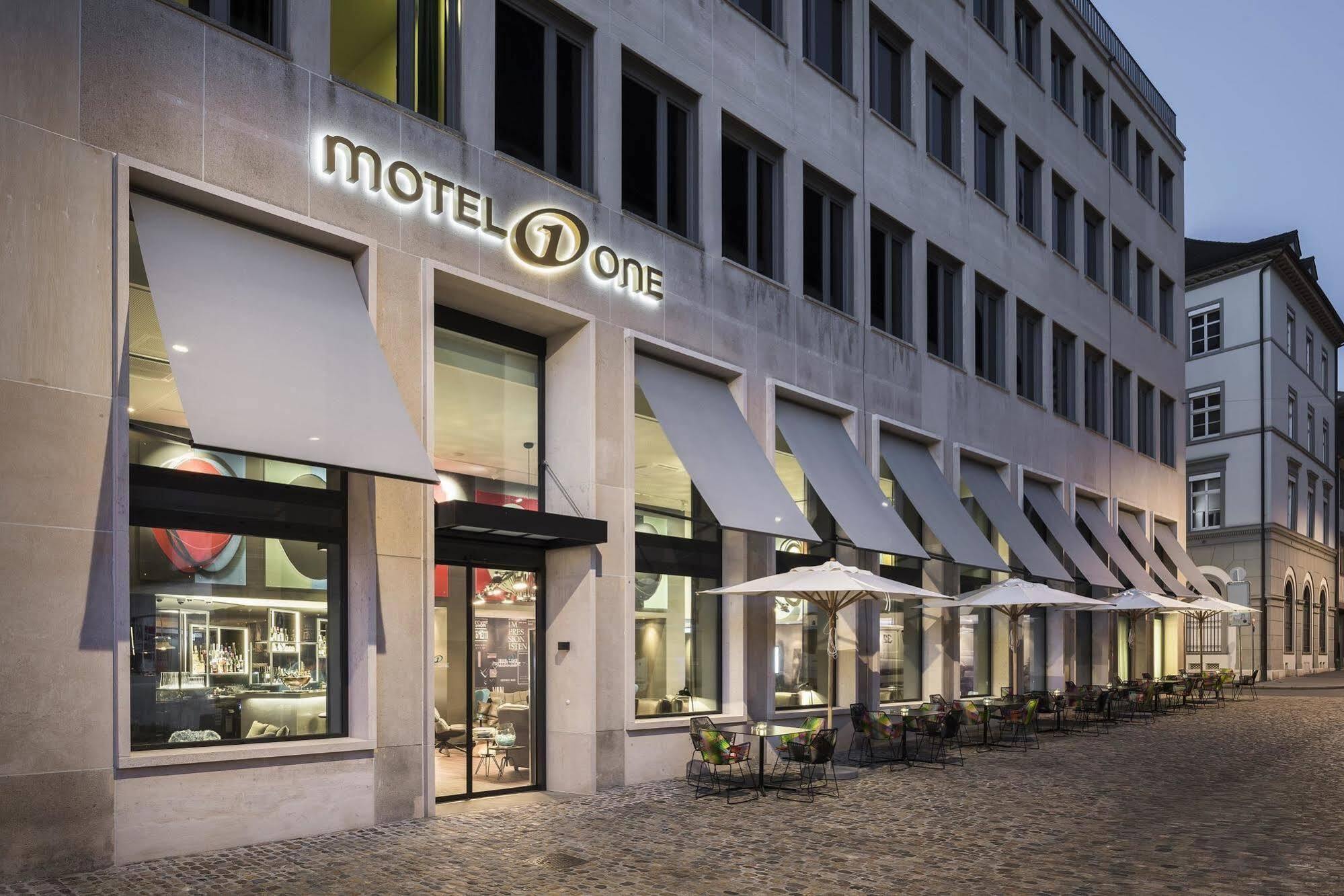 Motel One Basilea Esterno foto